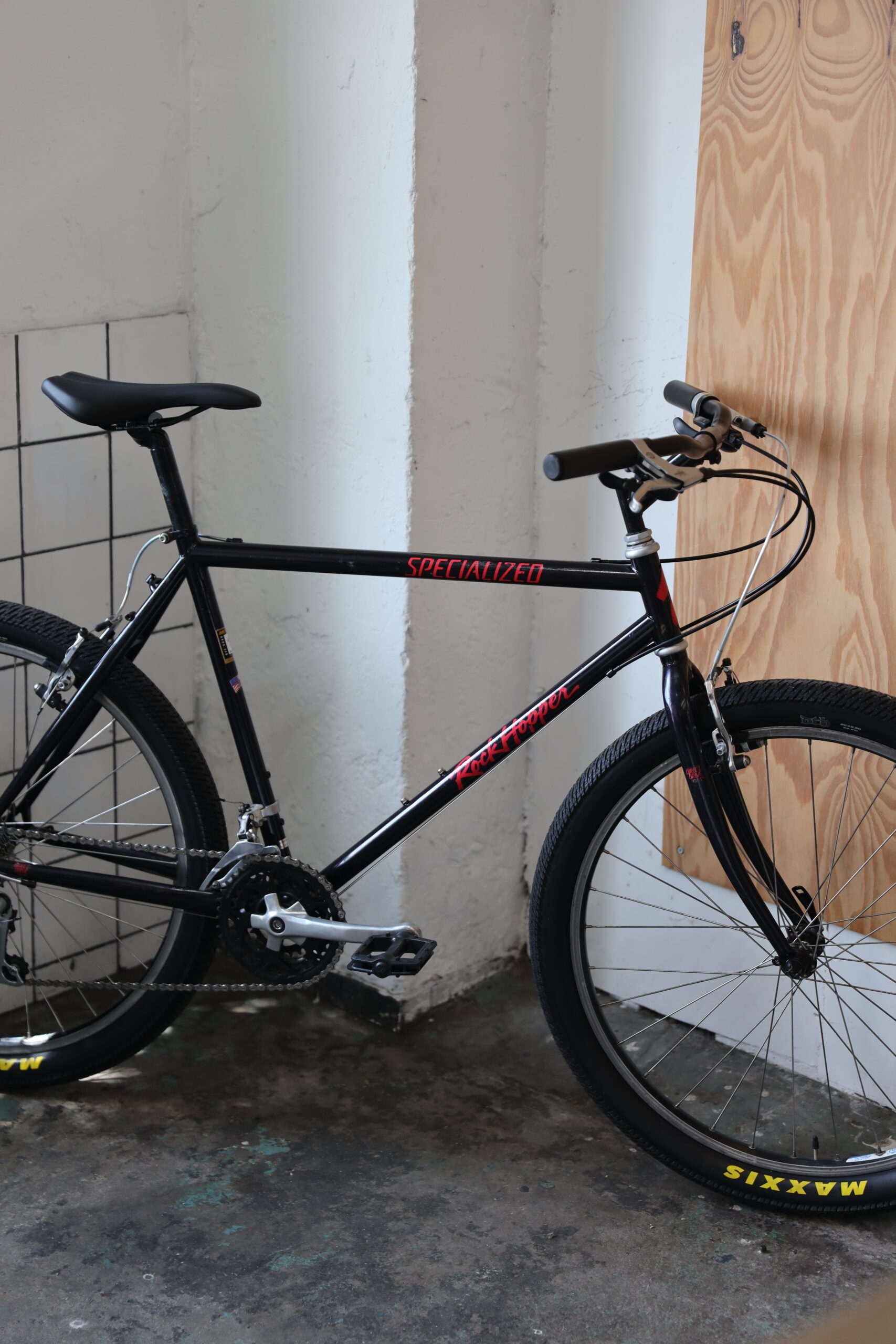 Specialized Rockhopper — L — ROOK